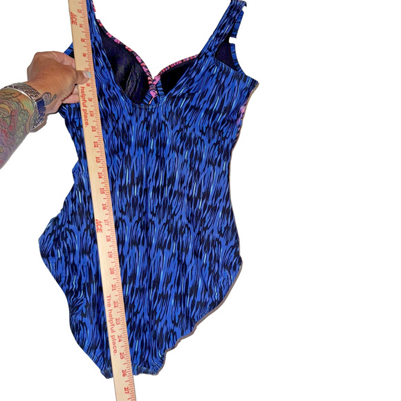 Miraclesuit‎ Vesuvio It's A Wrap Swimsuit Tummy Control V-Neck Underwire - Picture 7 of 12